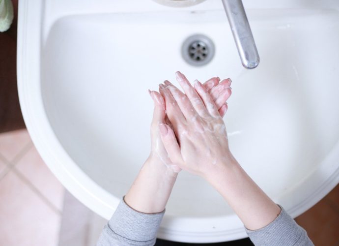 Dyspenser mydła - realna oszczędność dla firm